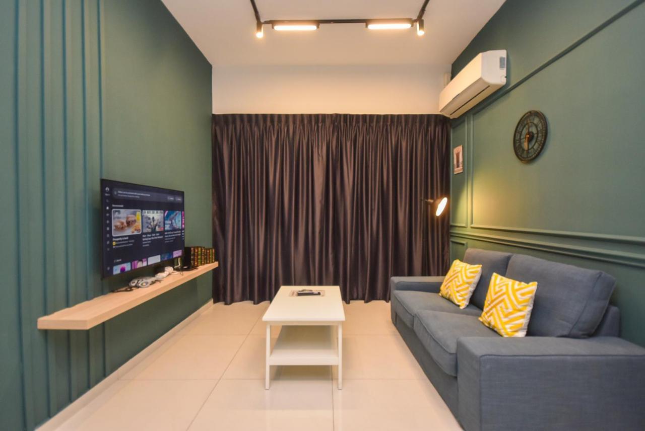 Country Garden Theme Homestay By Nest Home At Danga Bay Johor Bahru Exterior photo